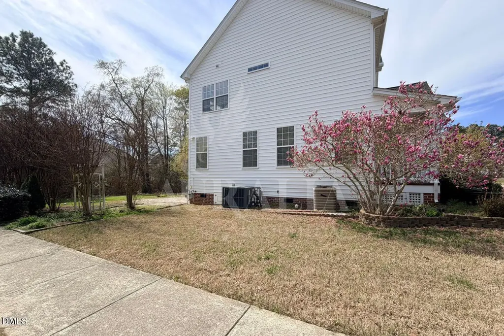 101 Scotlow Way Morrisville NC 27560