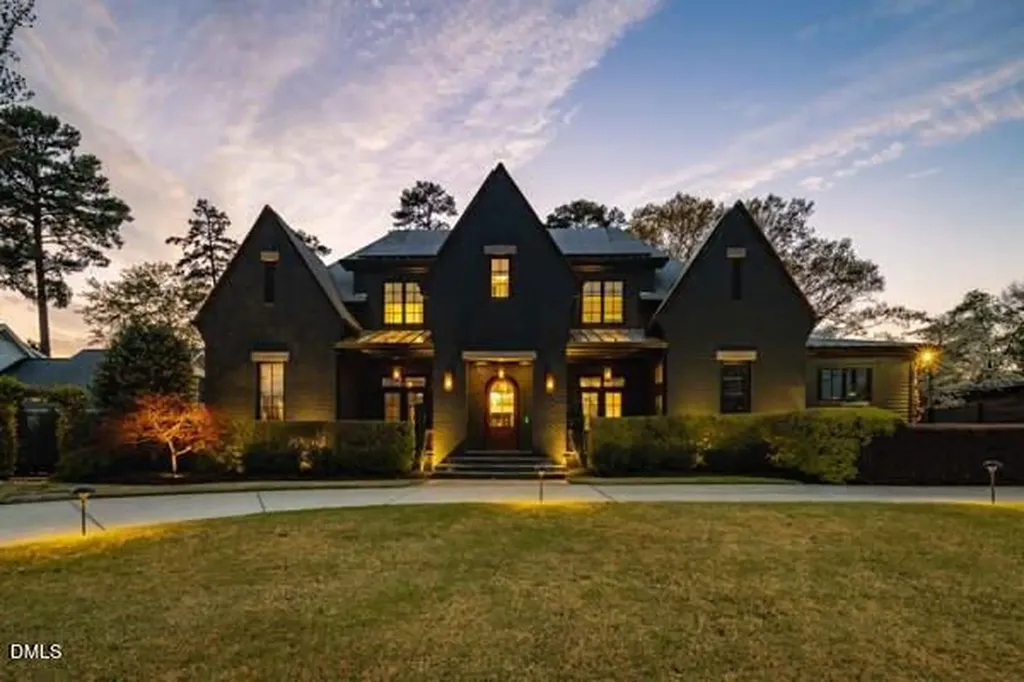 2127 Ridge Road Raleigh NC 27607