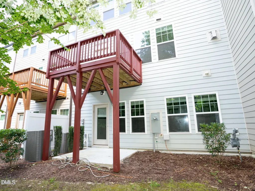 647 Newlyn Drive Raleigh NC 27606