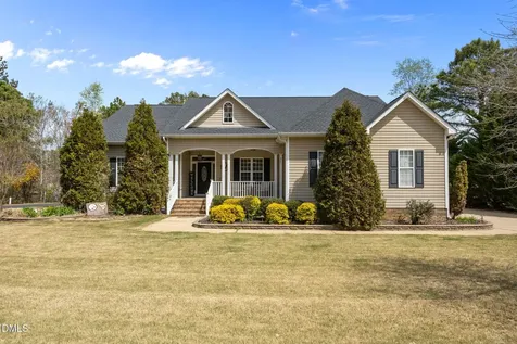 887 Coachman Way Sanford NC 27332