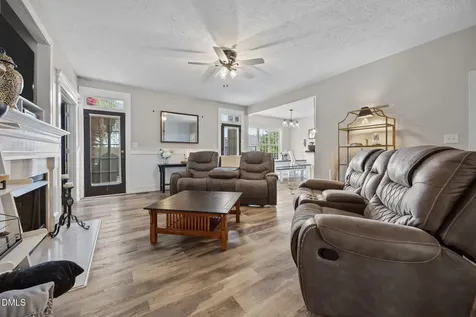 887 Coachman Way Sanford NC 27332