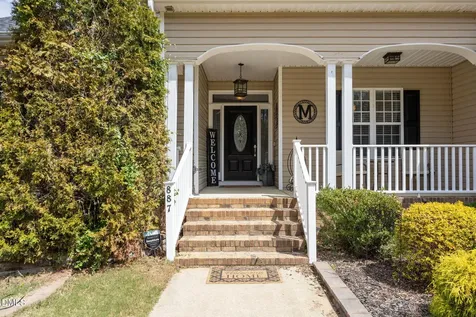 887 Coachman Way Sanford NC 27332
