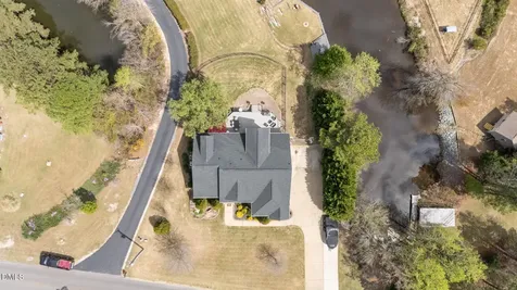 887 Coachman Way Sanford NC 27332