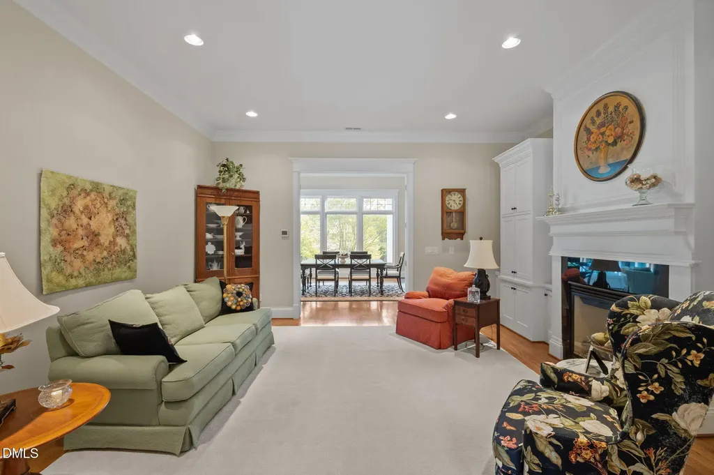45 Night Heron Chapel Hill NC 27517