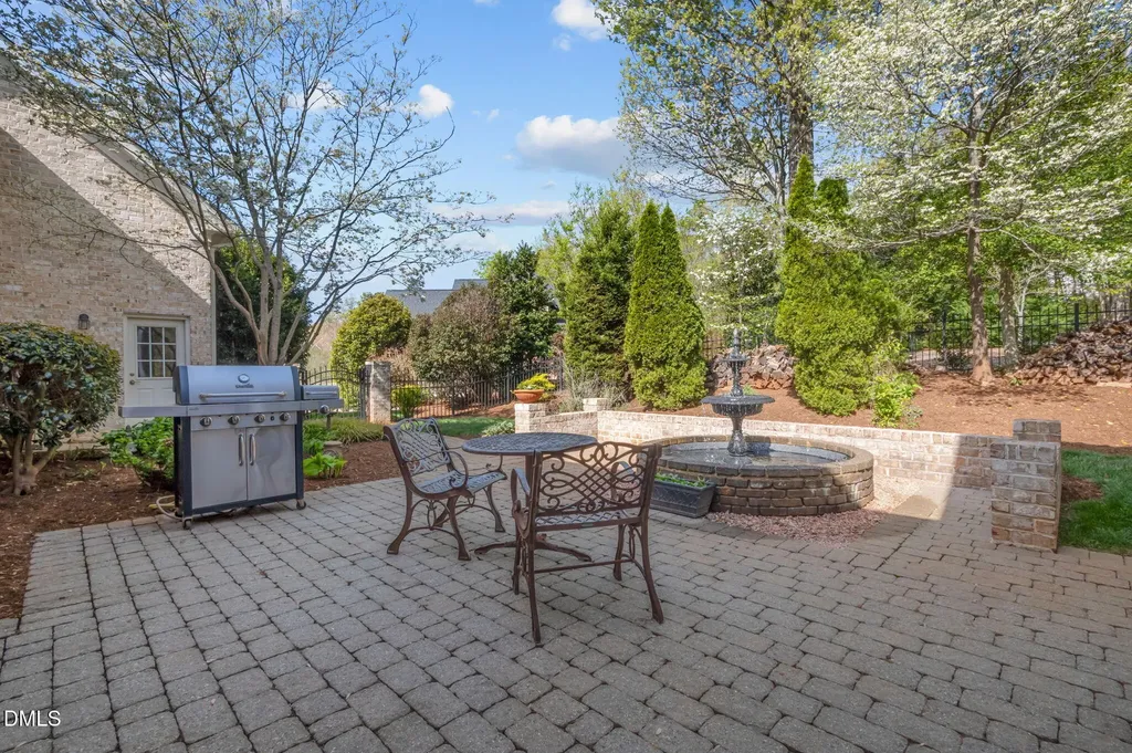 45 Night Heron Chapel Hill NC 27517