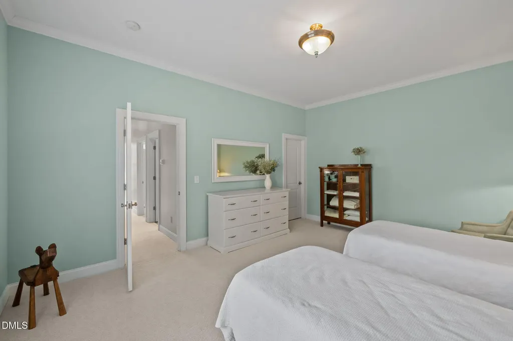 45 Night Heron Chapel Hill NC 27517