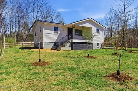 1390 Hodges Dairy Road Yanceyville NC 27379