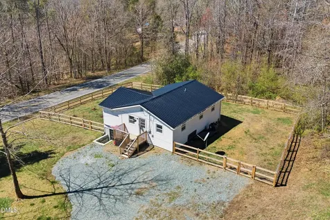 1390 Hodges Dairy Road Yanceyville NC 27379