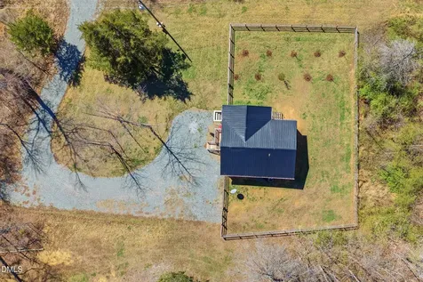 1390 Hodges Dairy Road Yanceyville NC 27379