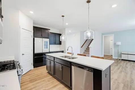 942 Steep Meadow Lane Mebane NC 27302