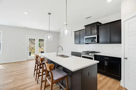 942 Steep Meadow Lane Mebane NC 27302