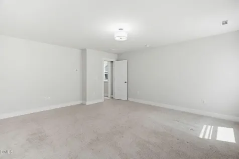 942 Steep Meadow Lane Mebane NC 27302
