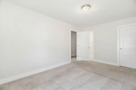 942 Steep Meadow Lane Mebane NC 27302