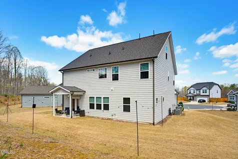 942 Steep Meadow Lane Mebane NC 27302