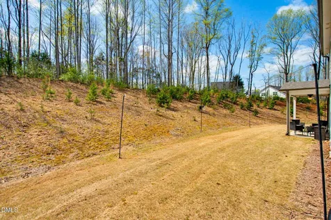942 Steep Meadow Lane Mebane NC 27302