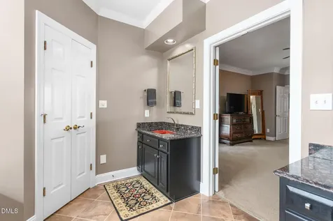 2708 Sturbridge Court Burlington NC 27215