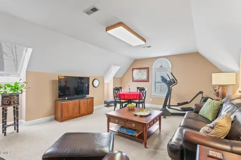 2708 Sturbridge Court Burlington NC 27215