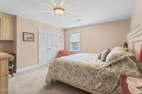 2708 Sturbridge Court Burlington NC 27215
