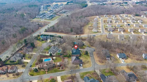 2708 Sturbridge Court Burlington NC 27215
