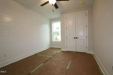 2466 Vetrina Way Apex NC 27502