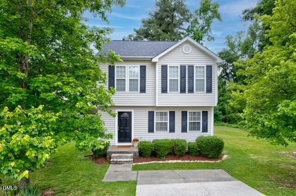9 Tarrywood Court Durham NC 27703