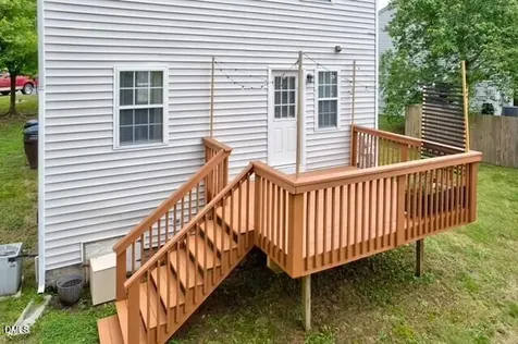 9 Tarrywood Court Durham NC 27703