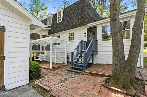 1134 Manchester Drive Cary NC 27511