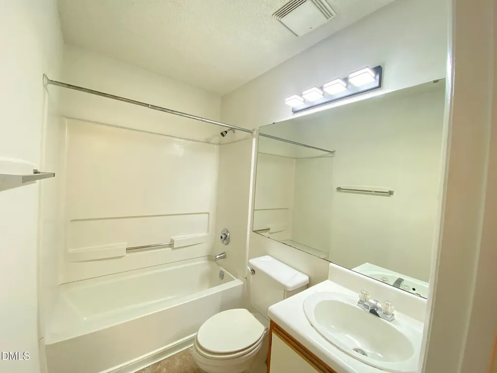 1220 University Court Raleigh NC 27606