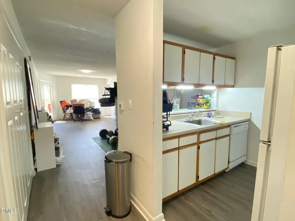 1220 University Court Raleigh NC 27606