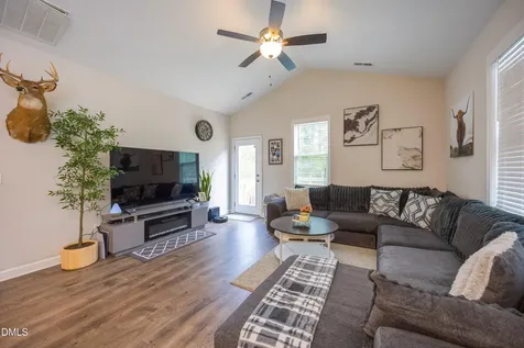 310 E Yukon Street Kenly NC 27542