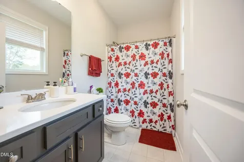 310 E Yukon Street Kenly NC 27542