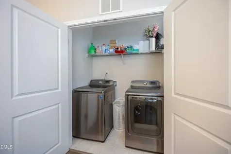 310 E Yukon Street Kenly NC 27542