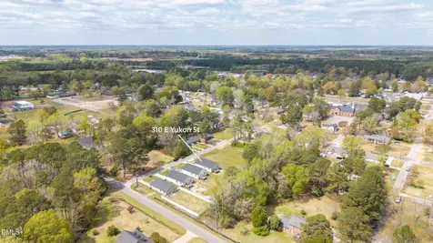 310 E Yukon Street Kenly NC 27542