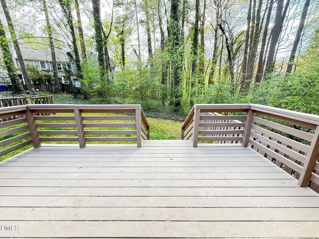 6400 Meadow View Drive Raleigh NC 27609