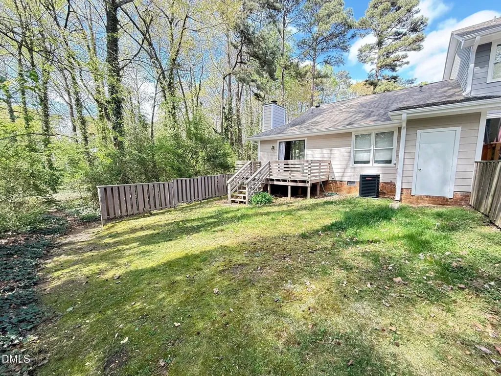6400 Meadow View Drive Raleigh NC 27609