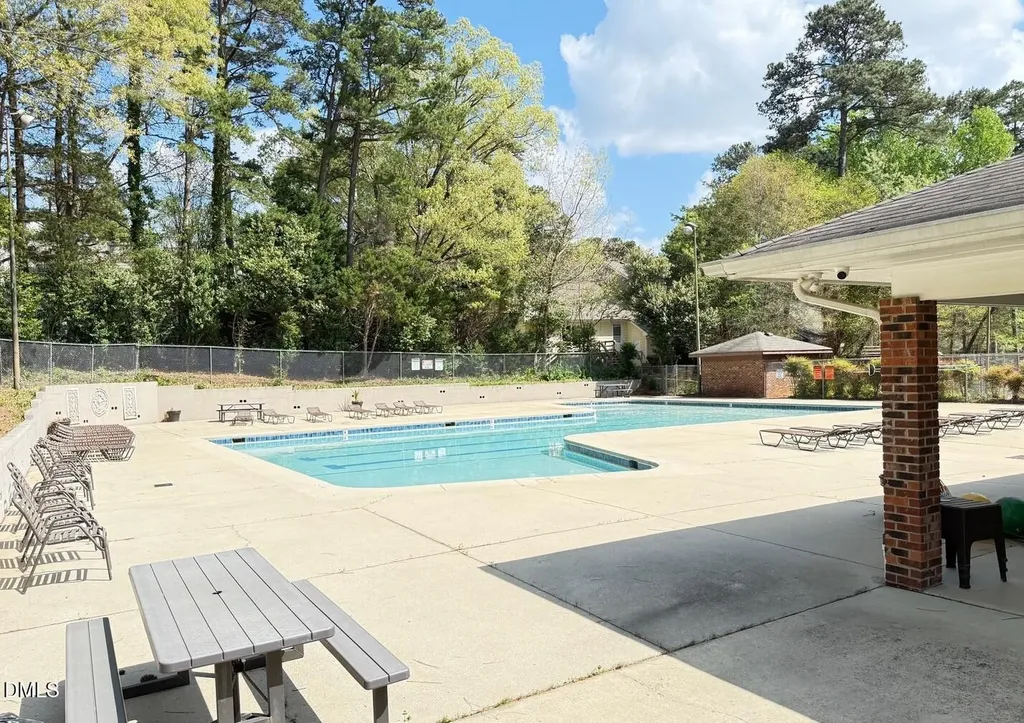 6400 Meadow View Drive Raleigh NC 27609