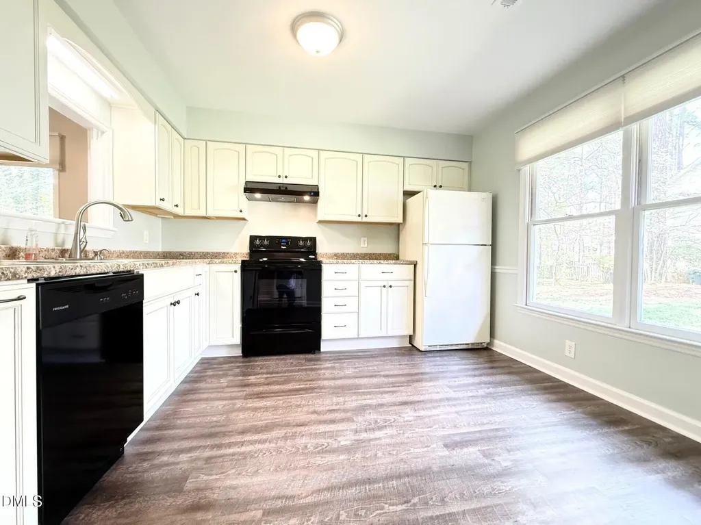 6400 Meadow View Drive Raleigh NC 27609