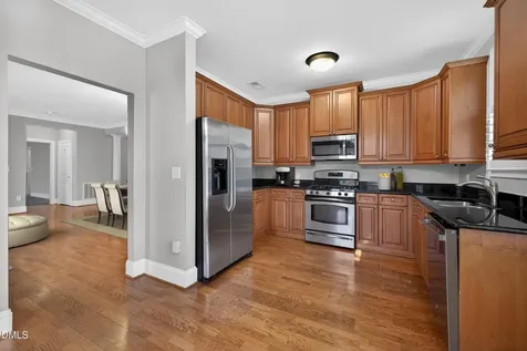 3920 Essex Garden Lane Raleigh NC 27612