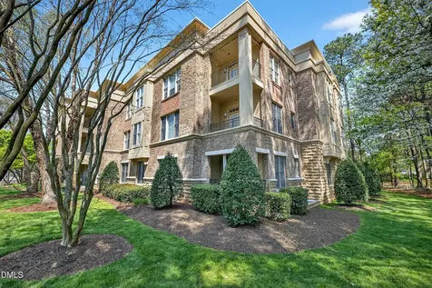 3920 Essex Garden Lane Raleigh NC 27612