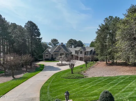 144 Moss Bank Court New London NC 28127