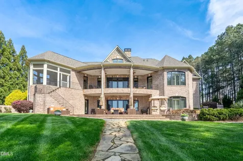 144 Moss Bank Court New London NC 28127