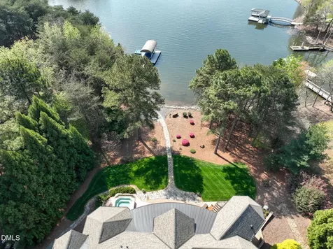 144 Moss Bank Court New London NC 28127