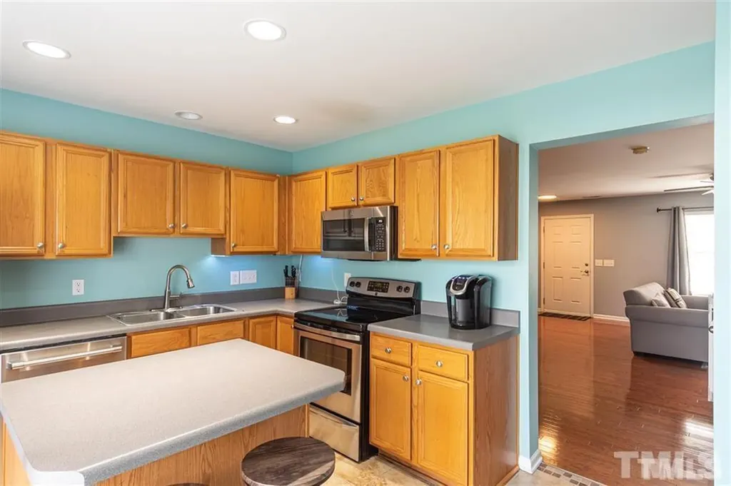 8005 River Gold Lane Raleigh NC 27616