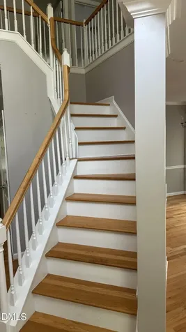 8 Arrowwood Court Durham NC 27712