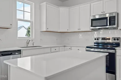 38 Kidderminster Court Zebulon NC 27597