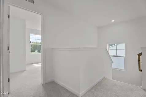 38 Kidderminster Court Zebulon NC 27597