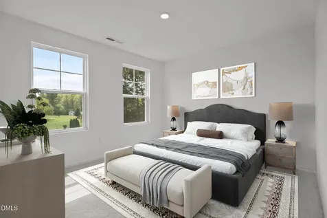 38 Kidderminster Court Zebulon NC 27597