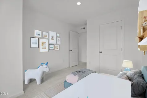 38 Kidderminster Court Zebulon NC 27597