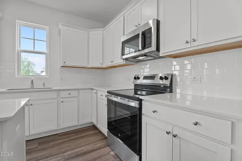 38 Kidderminster Court Zebulon NC 27597