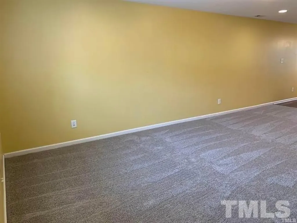 8914 Thornton Garden Lane Raleigh NC 27616